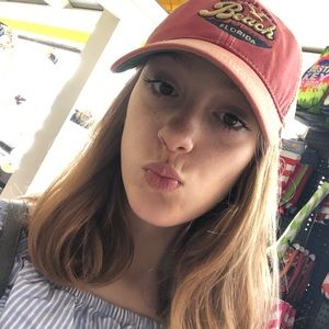 Meet your Posher, Anna